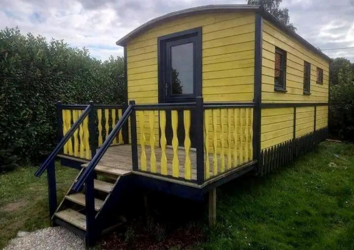 Roulotte et Jacuzzi au Domaine du Reuze Villa Winnezeele Exterior foto